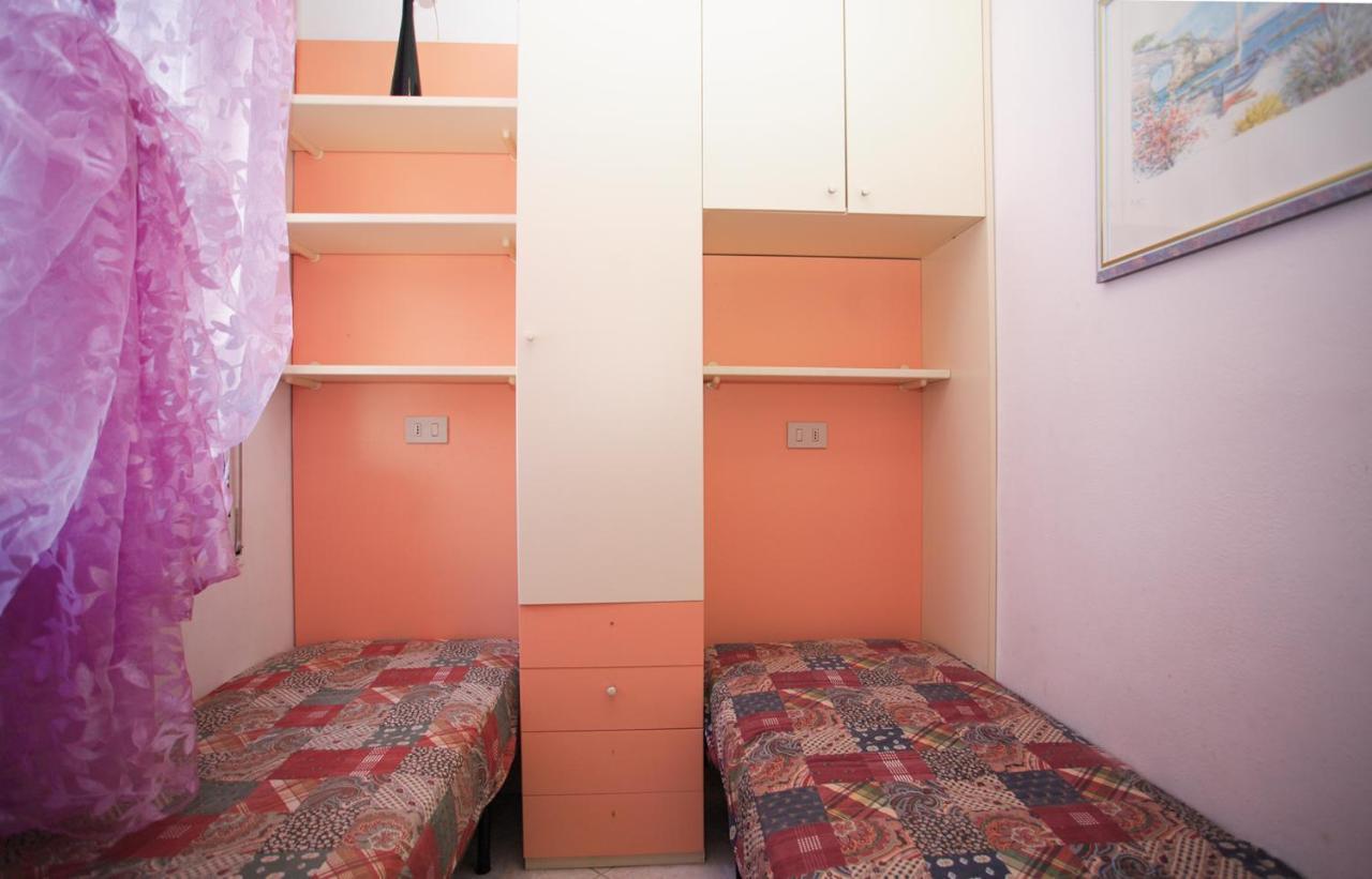 In 24558 Apartment *