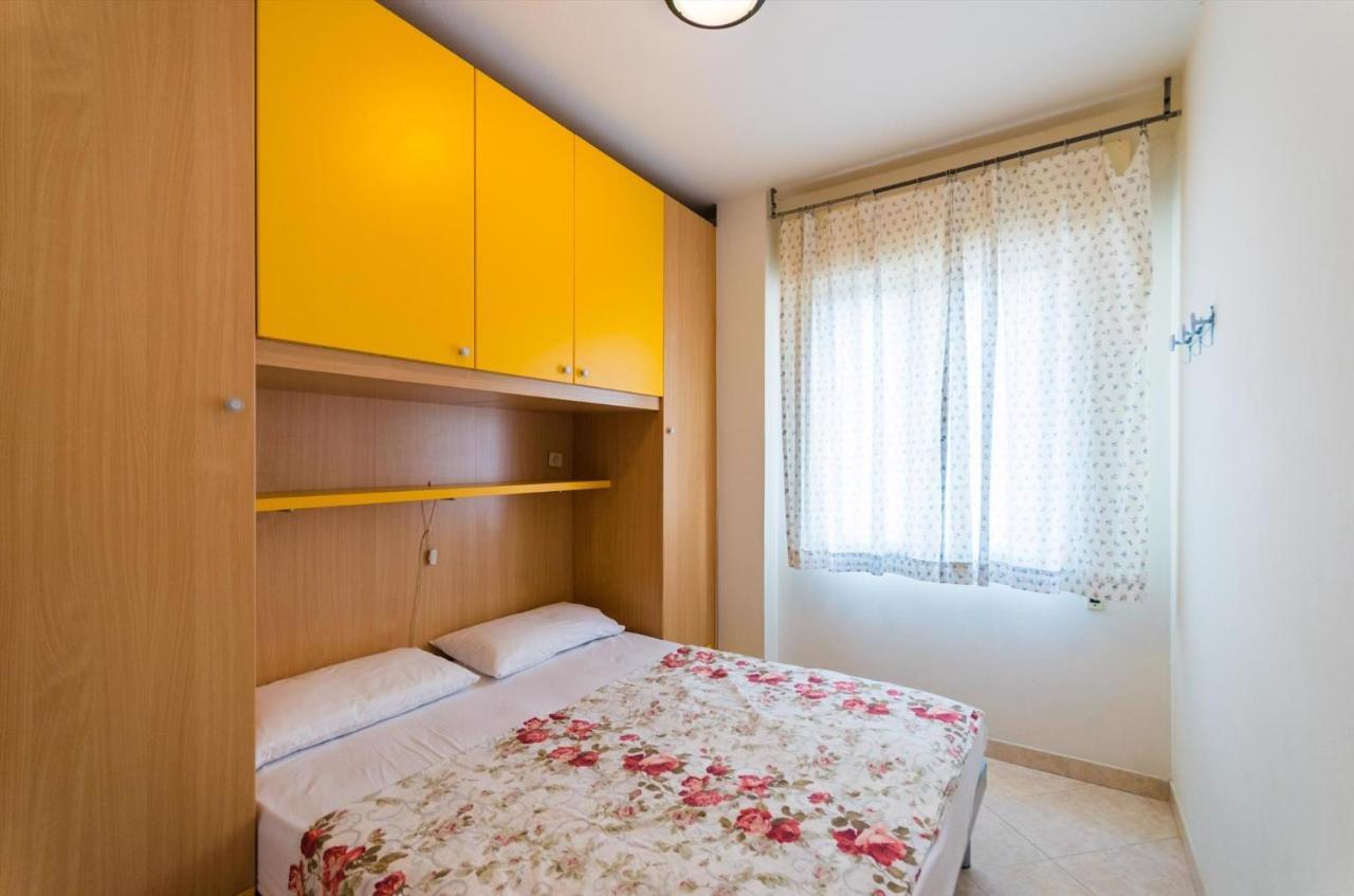 In 24558 Bibione